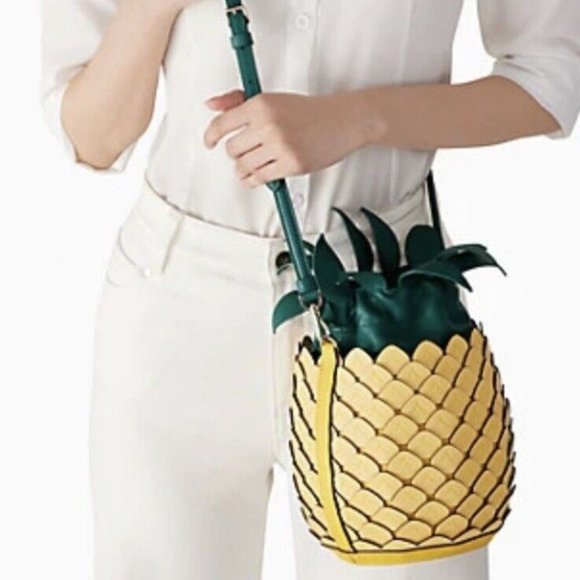 MAKE AN OFFER Kate Spade Pineapple Crossbody Bucket Bag Amazing Colada Novelty - Picture 4 of 8